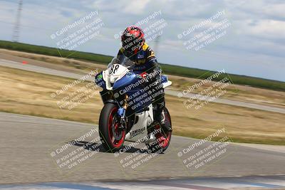 media/Apr-26-2024-TrackDaz (Fri) [[c4b677d280]]/B Group/120pm (Wheelie Bump)/
